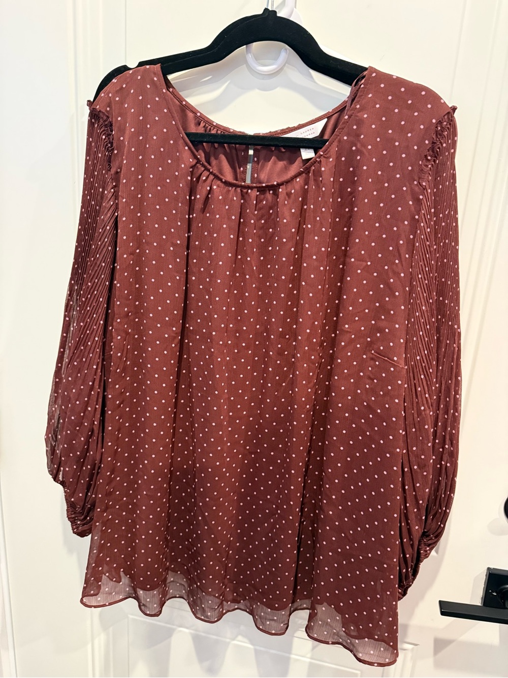 Like New 4X pinkish/rust brownish colored girly spring/summer lightweight top